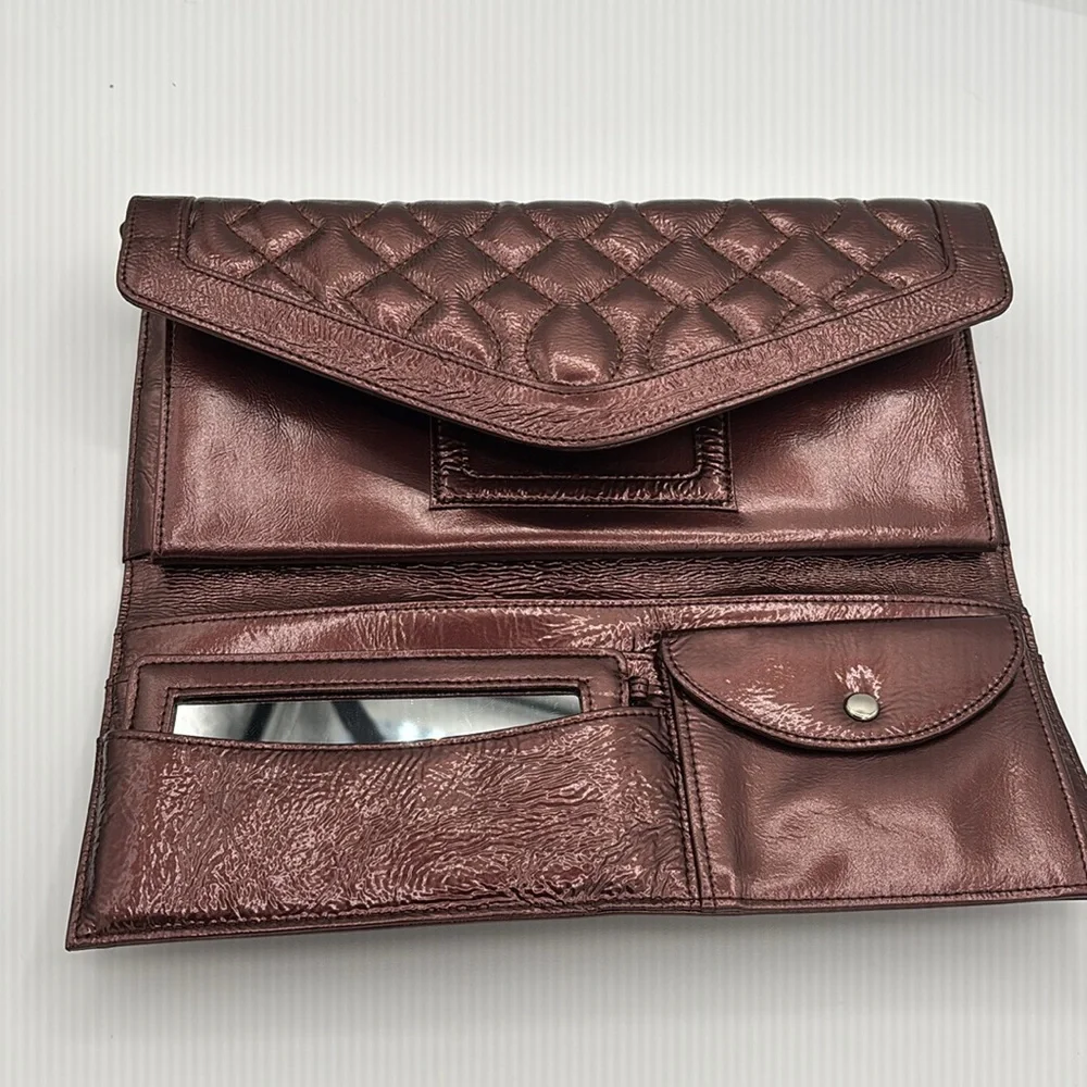 NWOT Hobo International Quilted Patent Leather Clutch Wristlet Organizer Bronze